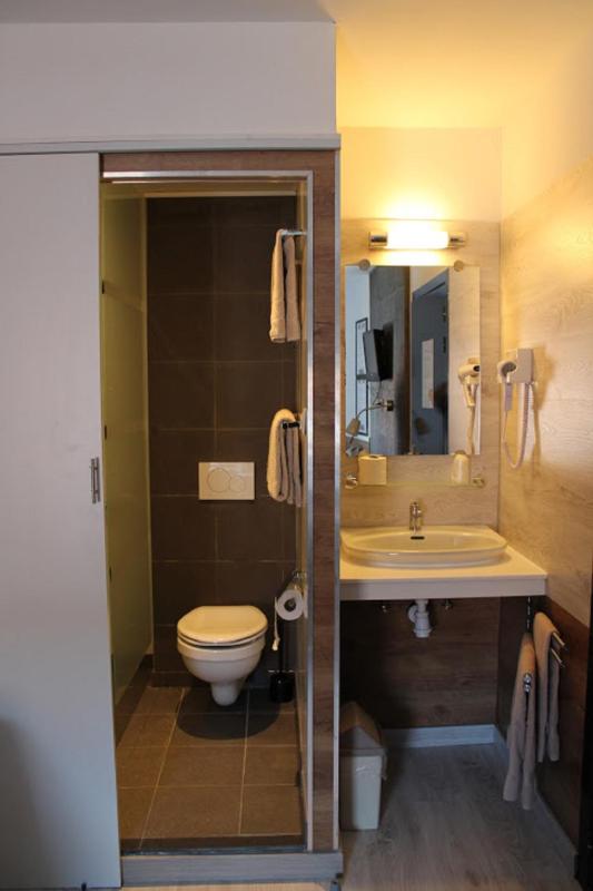 Triple Room image 2