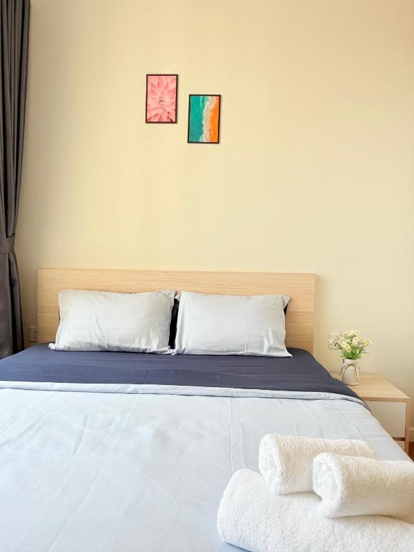 2 Bedroom River View Gym &Pool at Masteri An Phu - image 8
