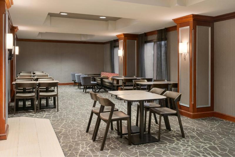 SpringHill Suites by Marriott Tampa Westshore Airport - image 3