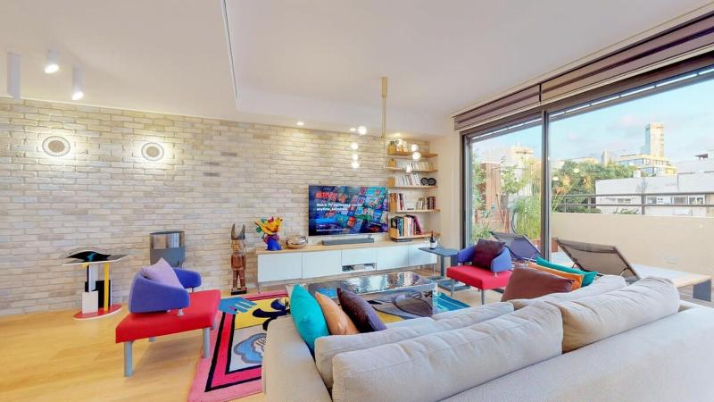 Colorful Shenkin 3-BR by HolyGuest - image 13