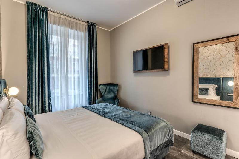 Double or Twin Room image 1