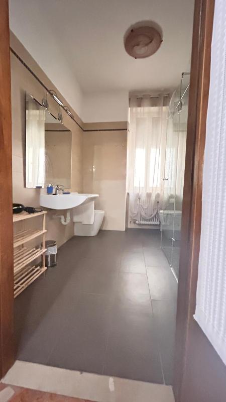 Double or Twin Room with Private External Bathroom image 1