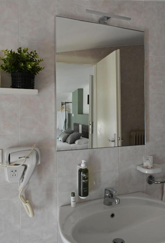 Poggio Al Lago Apartments & Rooms - image 6
