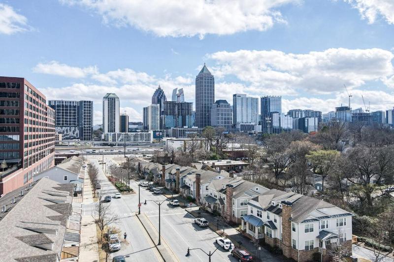 Atlantic Station Heaven - image 37