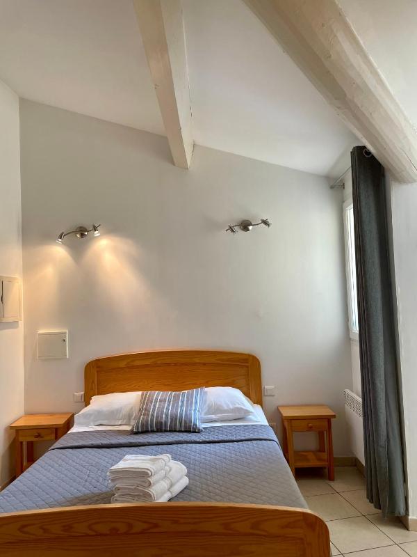 Quadruple Room image 4