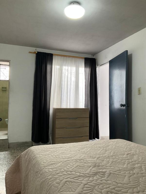 Apartamento cómodo en Medellín - image 3