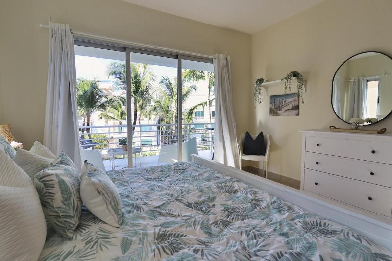 Charming TSI Punta Cana with Spacious Interior - image 25