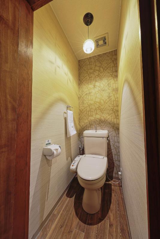 Kulton Apartment - image 10
