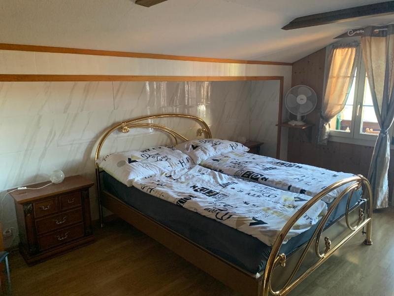 Deluxe Double Room with Balcony image 1