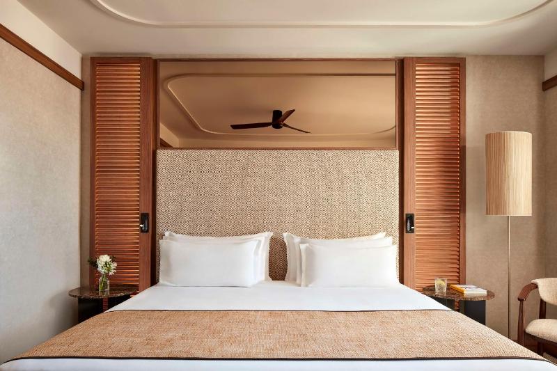 Superior Double or Twin Room with Terrace image 3