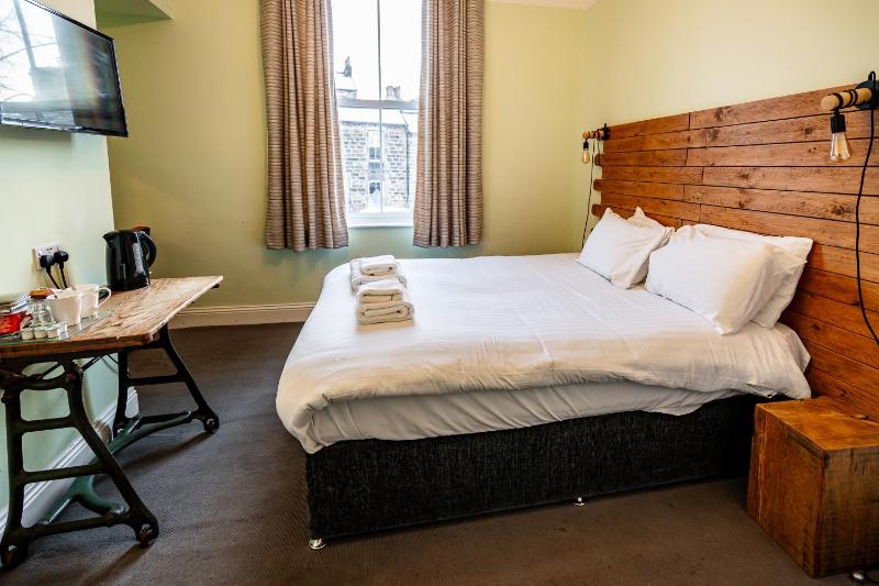 The Lodge Harrogate - image 16