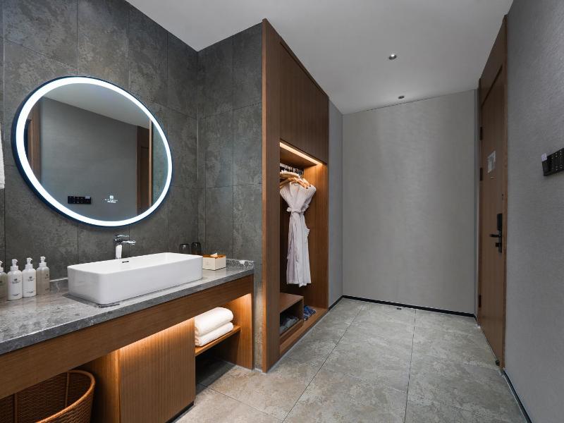 MEHOOD LESTIE Hotel Nanjing Olympic Sports International Expo Center - image 10