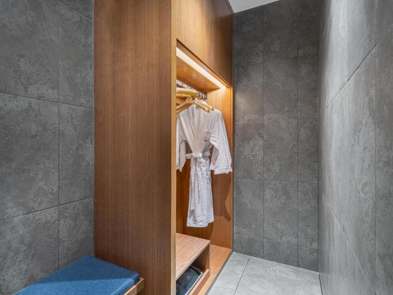 MEHOOD LESTIE Hotel Nanjing Olympic Sports International Expo Center - image 12