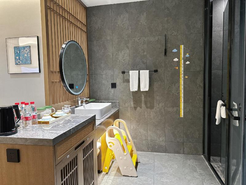 MEHOOD LESTIE Hotel Nanjing Olympic Sports International Expo Center - image 7