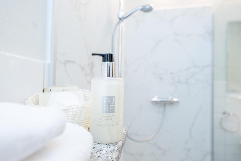 Standard Single Room image 1