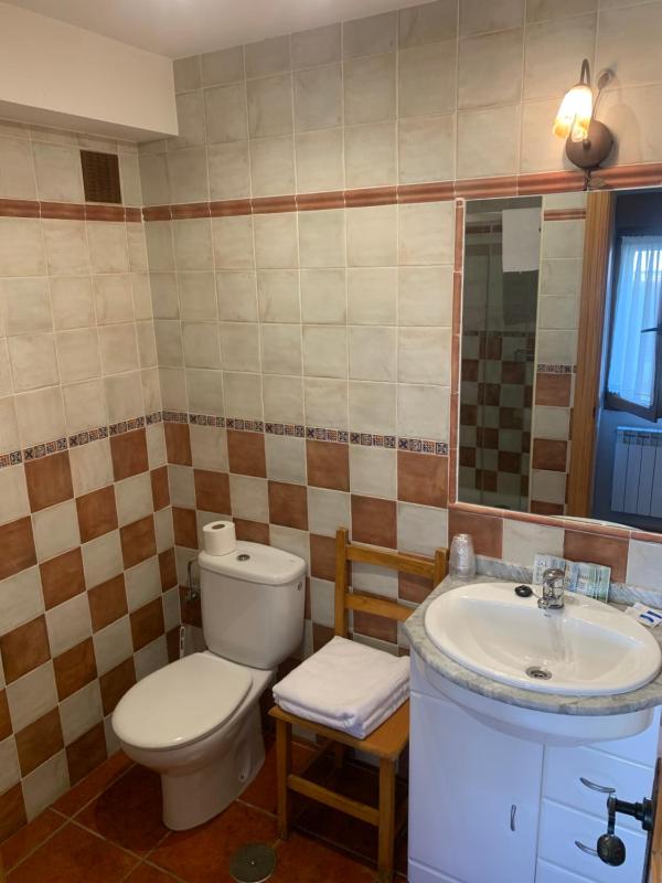Triple Room image 2