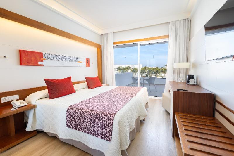 Double Room image 1