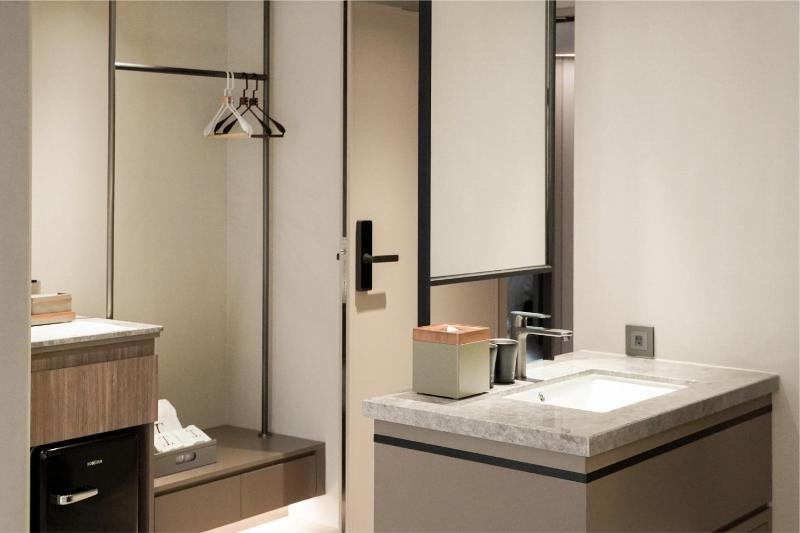 Talmud Hotel Classic Taiwan Boulevard - image 16
