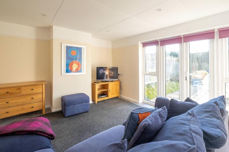 6 Franklin Rd - Aldeburgh Coastal Cottages - image 9