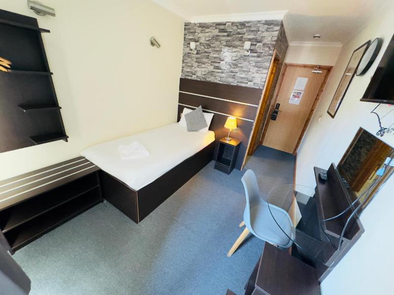 Deluxe Single Room image 4