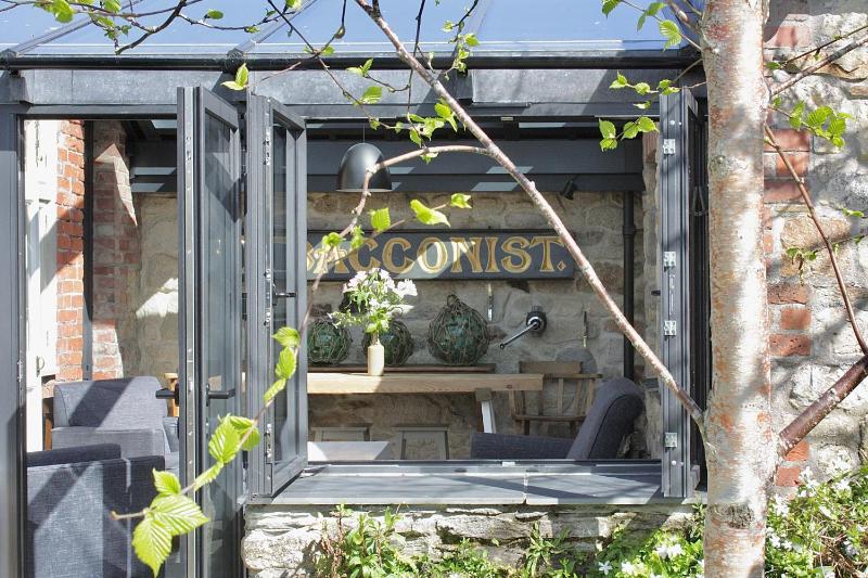 The Sea Cabin image 2