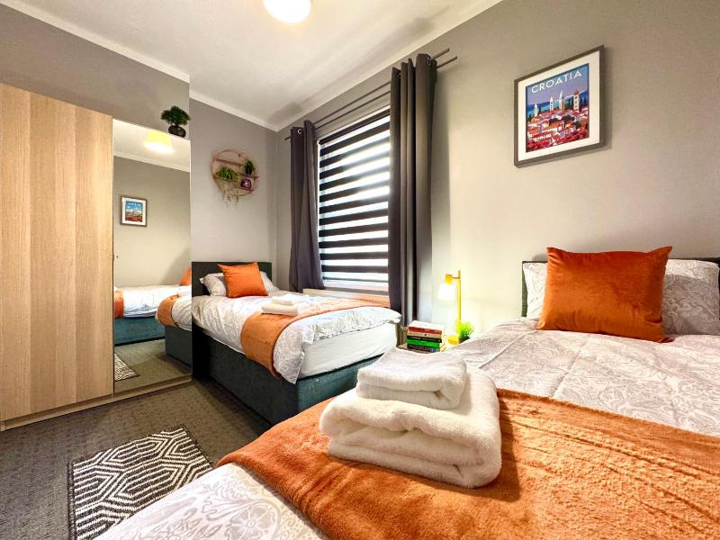 Radford House Great for Contractor Family Holiday - image 23
