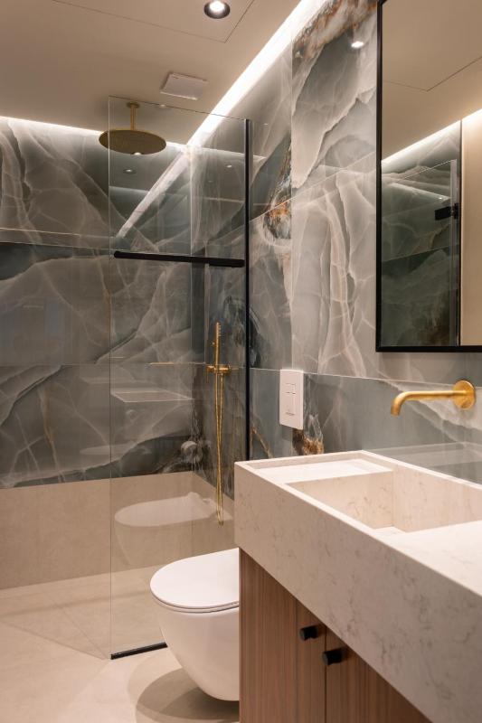 Bouquet Luxury Rooms - image 12