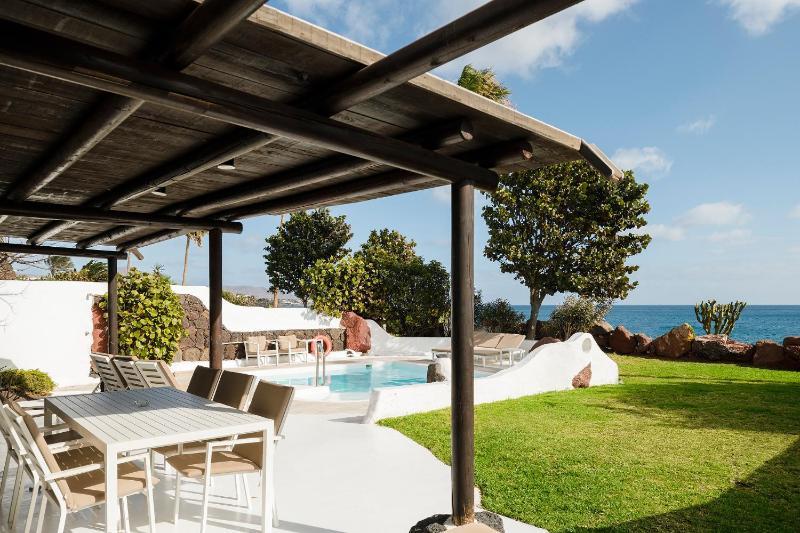 Four-Bedroom Villa Sea View with Private Pool image 3