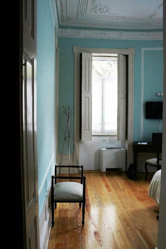 Family Suite with Balcony image 4
