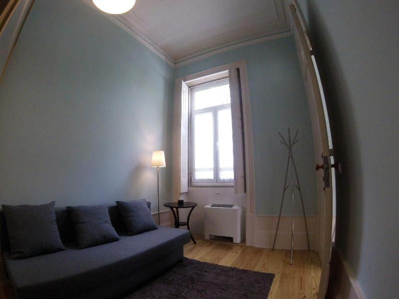 Family Suite with Balcony image 2