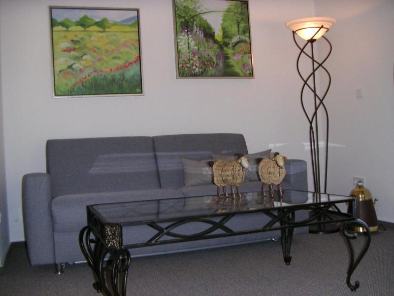 One-Bedroom Suite image 2