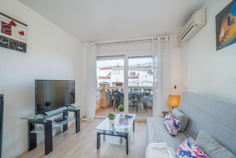 Apart-rent Apartamento Gran Reserva 0054 cerca de la playa - image 13