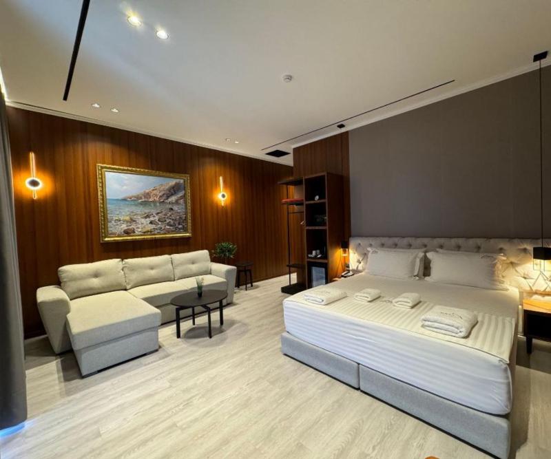Junior Suite image 1