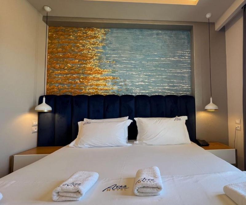 Double or Twin Room image 2