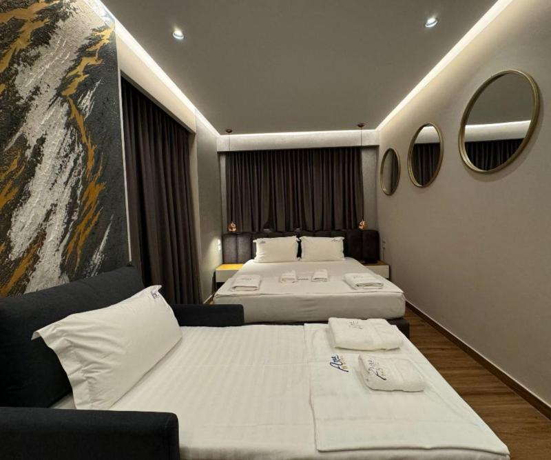 Triple Room image 4