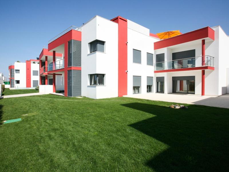 Three-Bedroom Apartment image 2