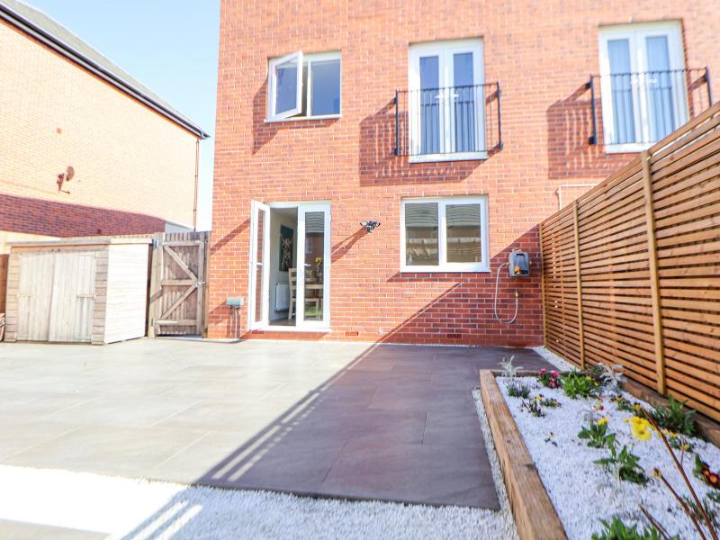 37 Devana Gardens - image 8
