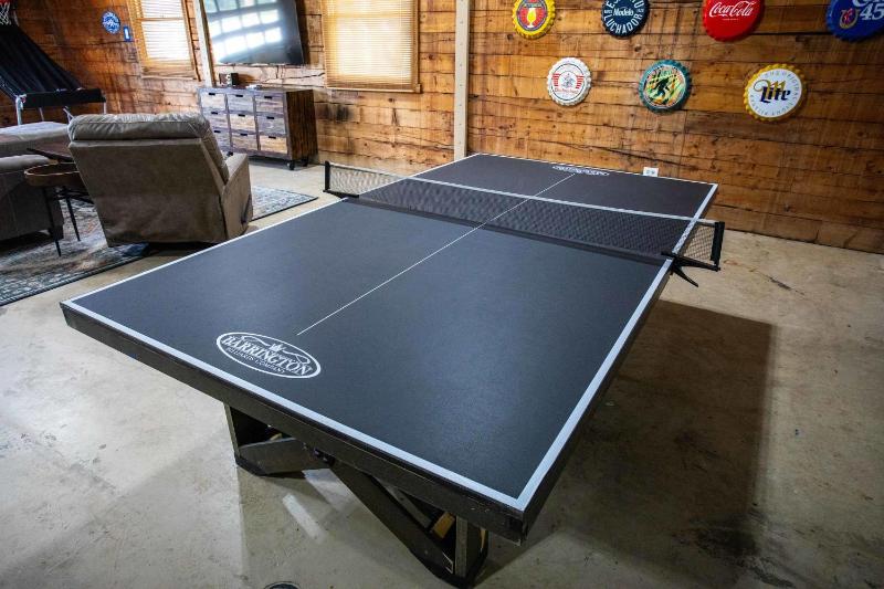 King Beds Game Room On 290 Large Estate Kitchen - image 19