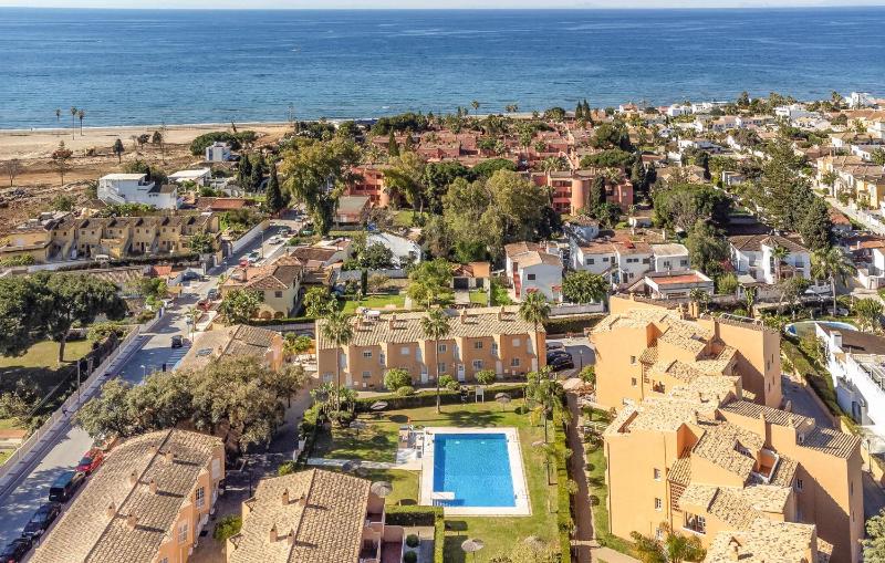 Awesome Apartment In Marbella With Wifi - image 10