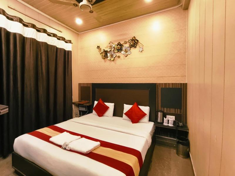 Hotel PardesiHar ki pauri Road Haridwar - image 23