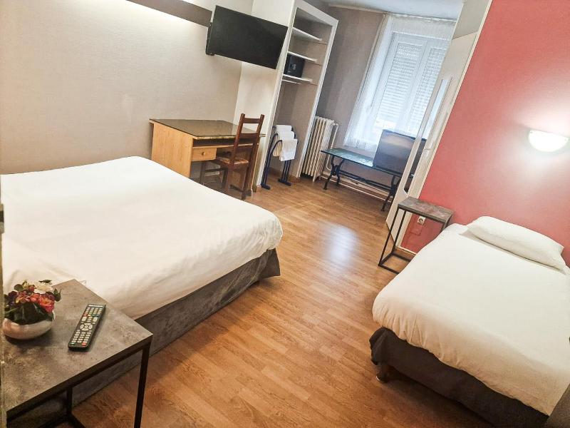 Triple Room image 2