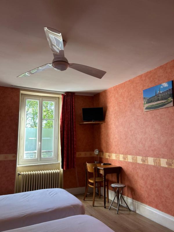 Comfort Double Room image 4