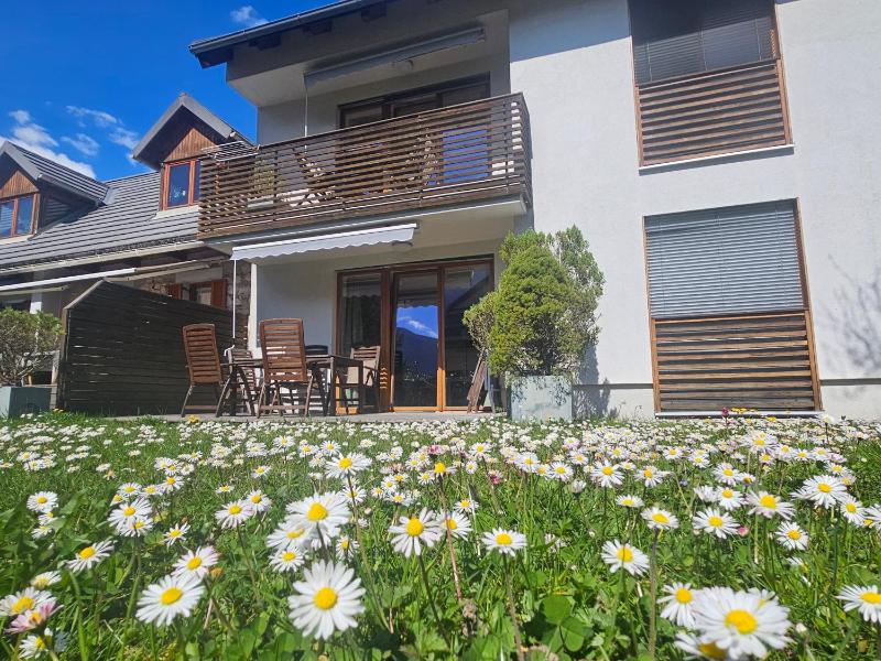 Two-Bedroom Apartment with Garden View image 1