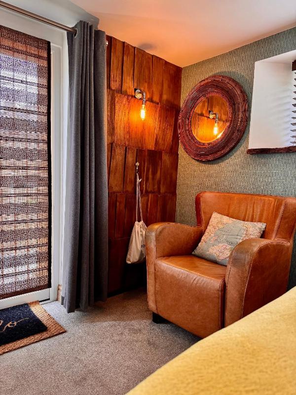Brightham House - Exclusively for Adults - image 37