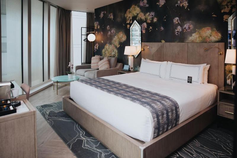 EXchange Hotel Vancouver - image 11