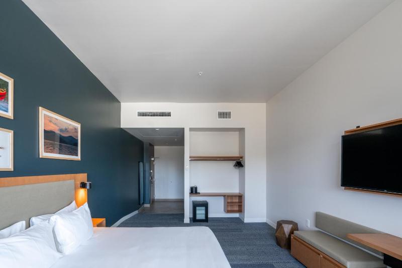 King Suite image 4