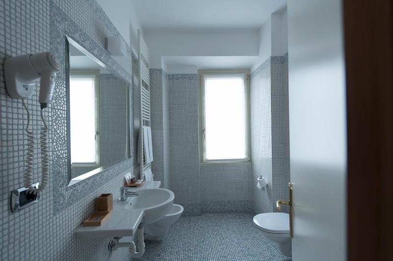 Suite image 2