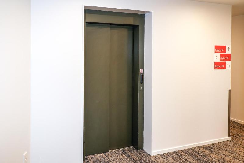 Airport Stays - image 15