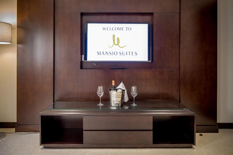 Mansio Suites The Headrow - image 19