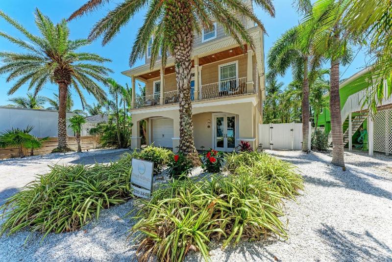 Once Upon A Time managed by Beach Retreats - image 28